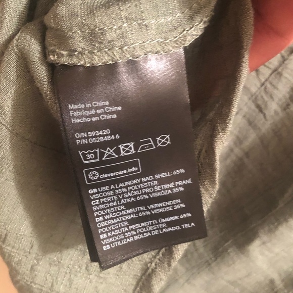 Divided crop top tie on the front - Picture 4 of 5